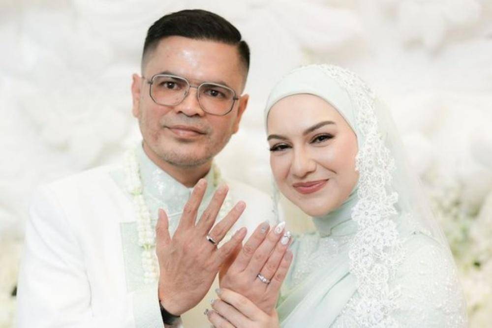 Bahagia! 8 Artis Indonesia Ini Melepas Status Single Parent di 2024