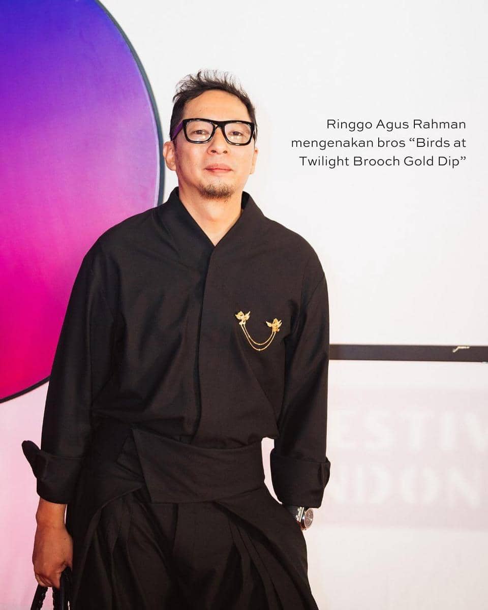 instagram.com/tulola