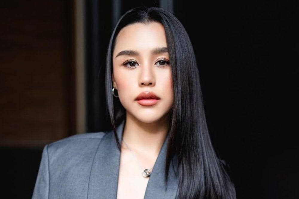 instagram.com/lilyypantila