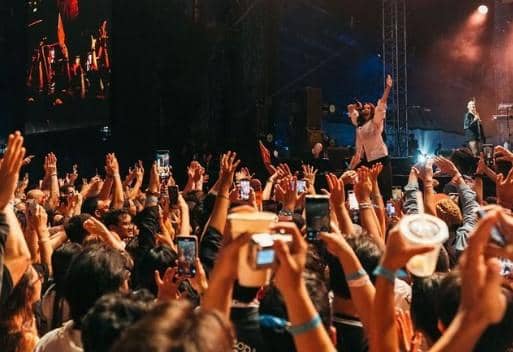 Nareend/Plainsong Live