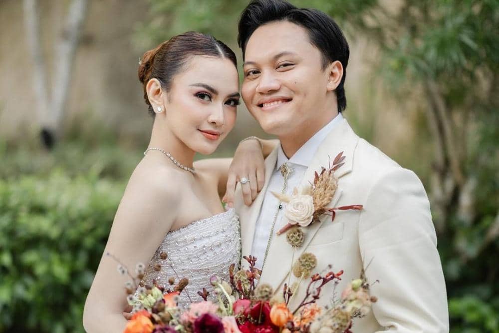 instagram.com/mahaliniraharja