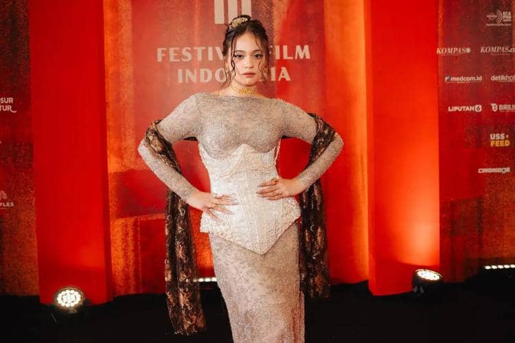 instagram.com/auroraribero