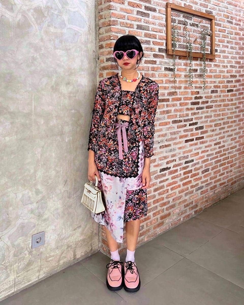 instagram.com/dianarikasari