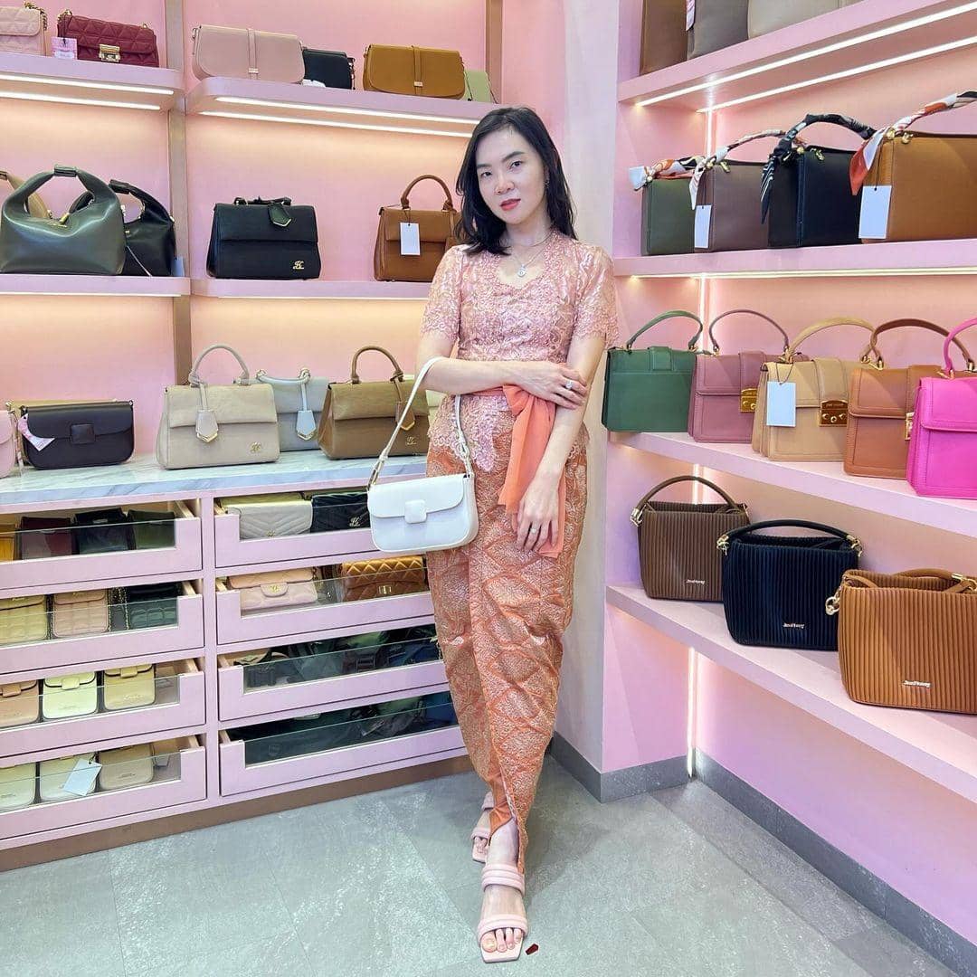 instagram.com/hannyzeng