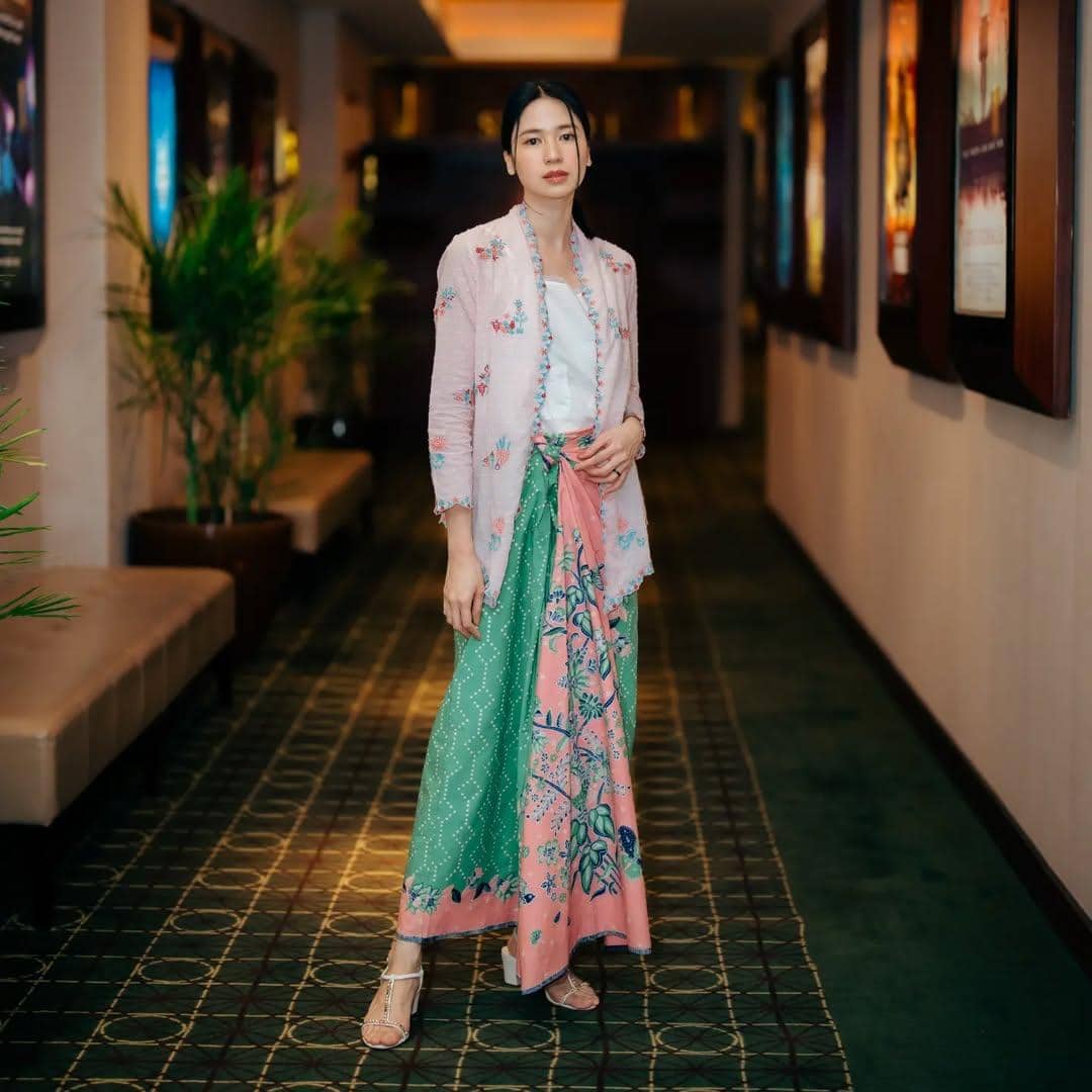 instagram.com/hagaipakan