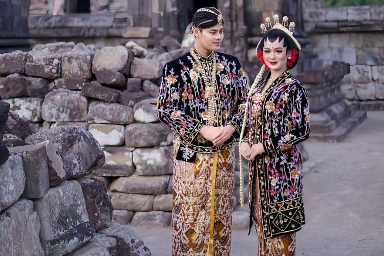 instagram.com/ratuweddingjogja