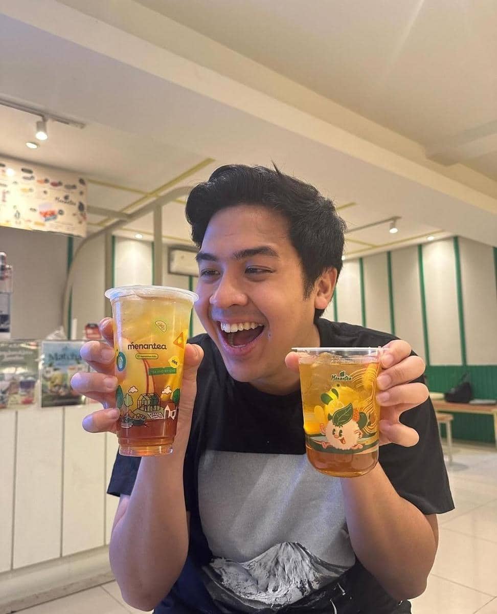 instagram.com/@menantea.toko