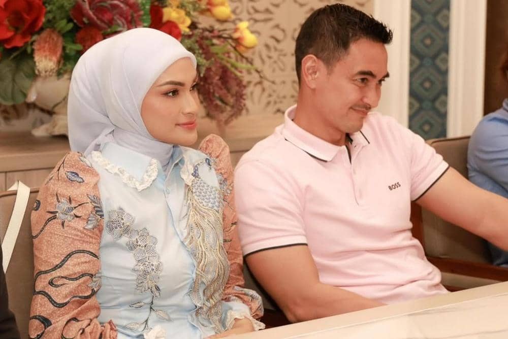 Instagram.com/zumizolazulkiflinurdin