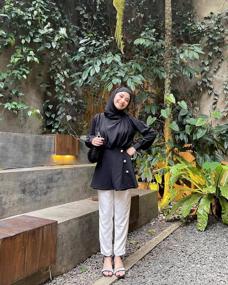 instagram.com/taniaaa.dn