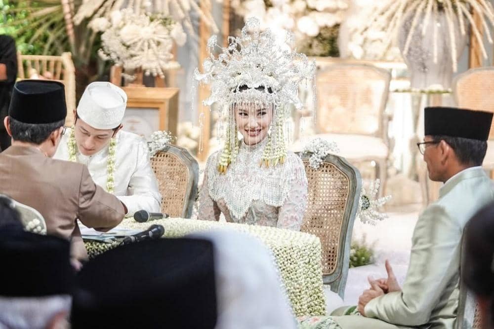 Instagram.com/thebridedept