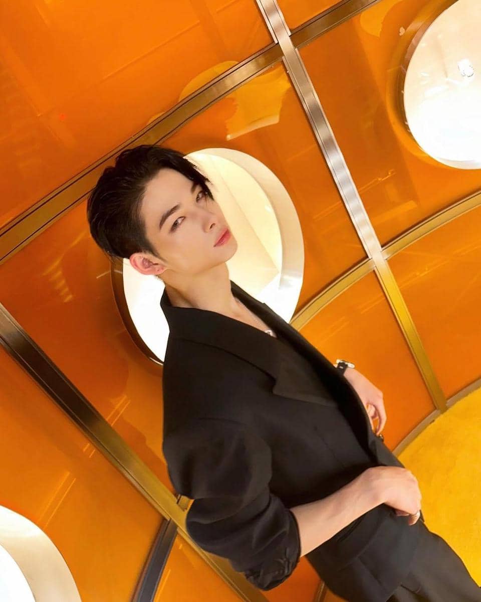 instagram.com/enhypen