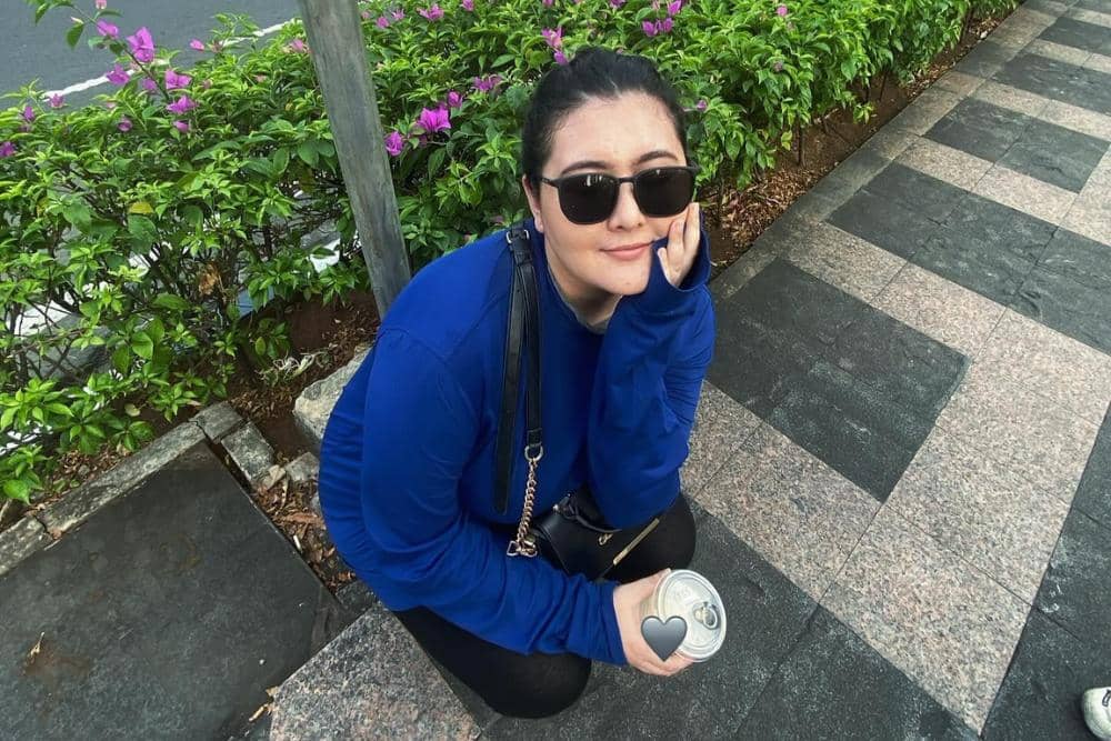 instagram.com/talithacurtis_