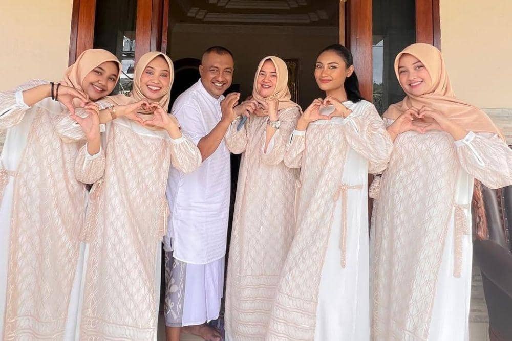 instagram.com/noviabachmid