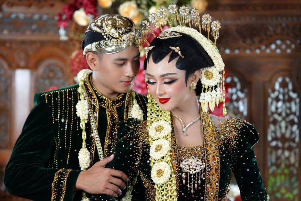 Instagram.com/nurelita_wedding