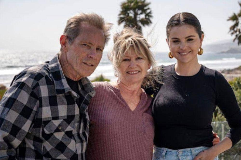 armyofselenagomez.com