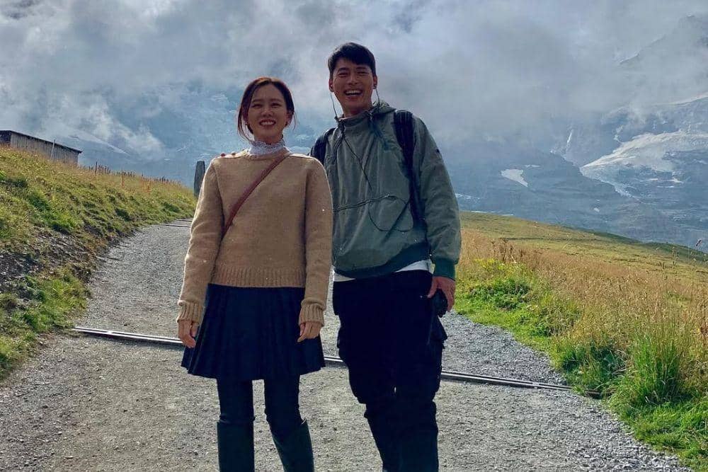 instagram.com/yejinhand