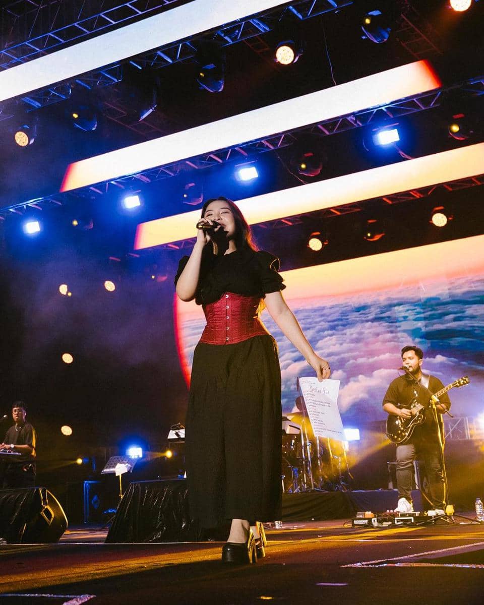 instagram.com/bernadyaribka