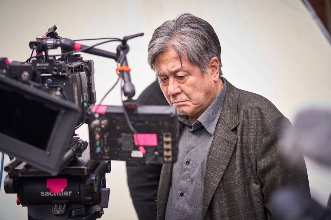 instagram.com/showbox.movie