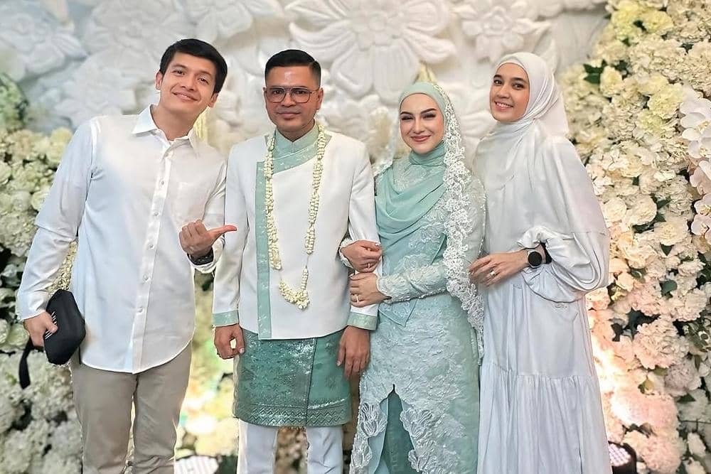 Instagram.com/@dhiniaminarti