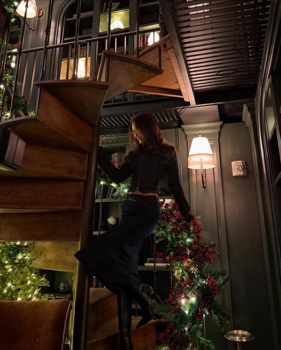 instagram.com/bellahadid