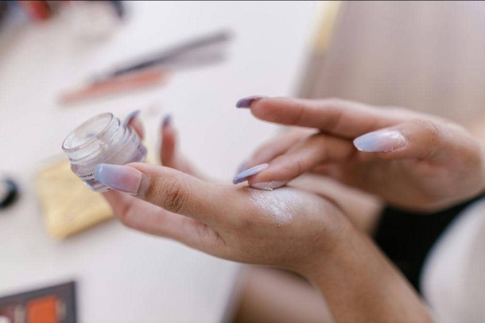 Apa Itu Skinification? Penjelasan Lengkapnya