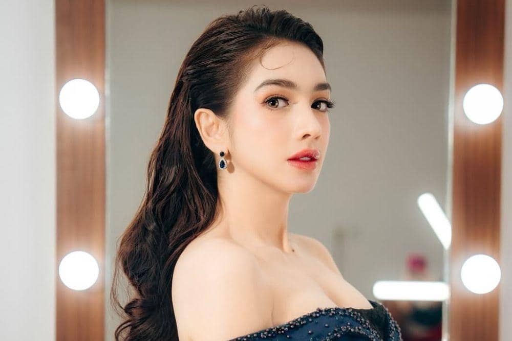 instagram.com/realangelkaramoy