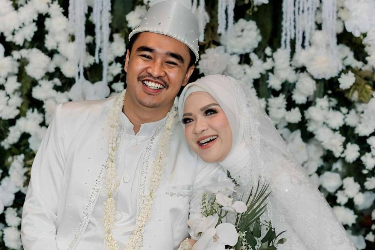 Instagram.com/deliaseptianti