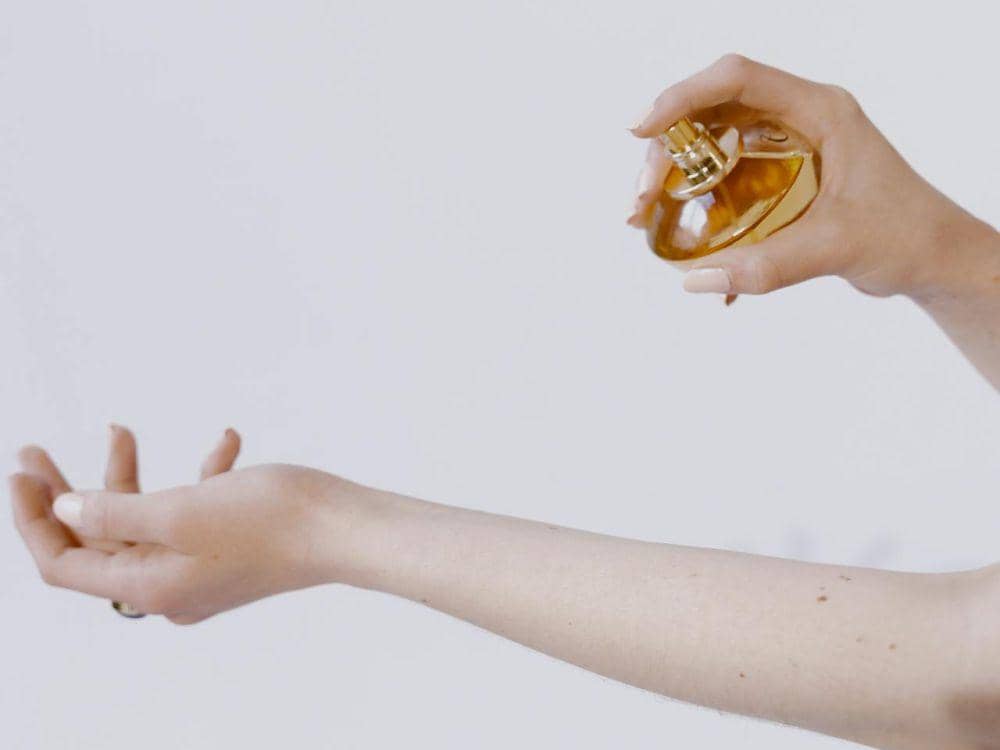 ilustrasi parfum wangi balsamic