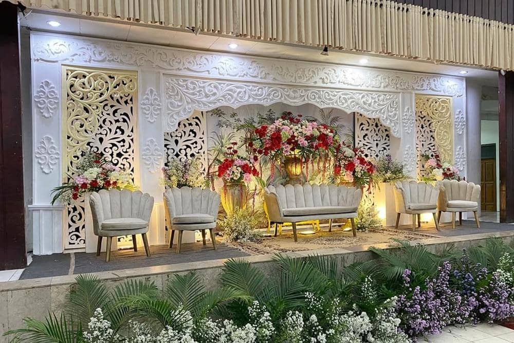 Instagram.com/@floristdekorasisemarang