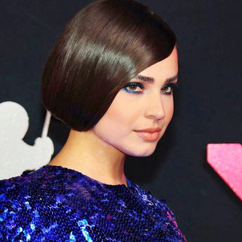 Instagram.com/sofiacarson