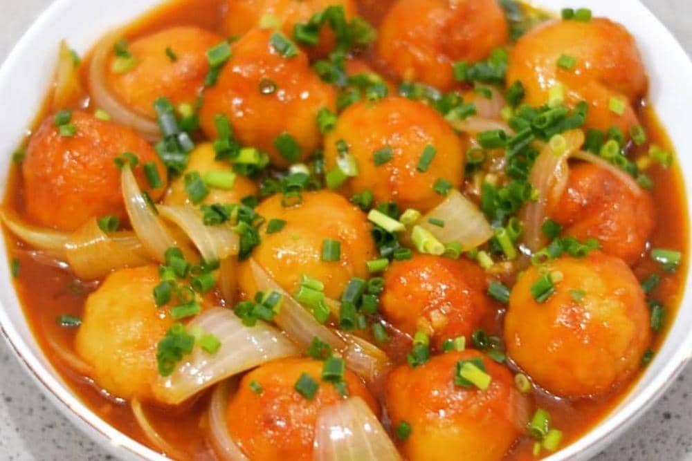 5 Resep Bola-Bola Ayam yang Cocok untuk Anak Kos | POPBELA.com