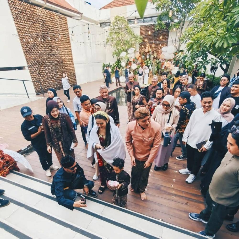 Instagram.com/ikylini.journey