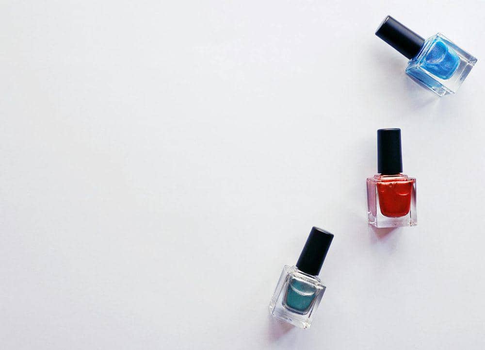 ilustrasi nail polish (pexels.com/Suzy Hazelwood)