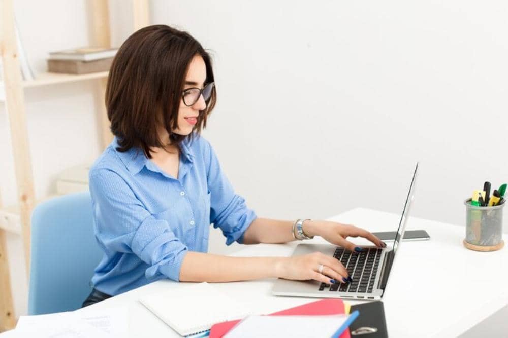 freepik.com/lookstudio