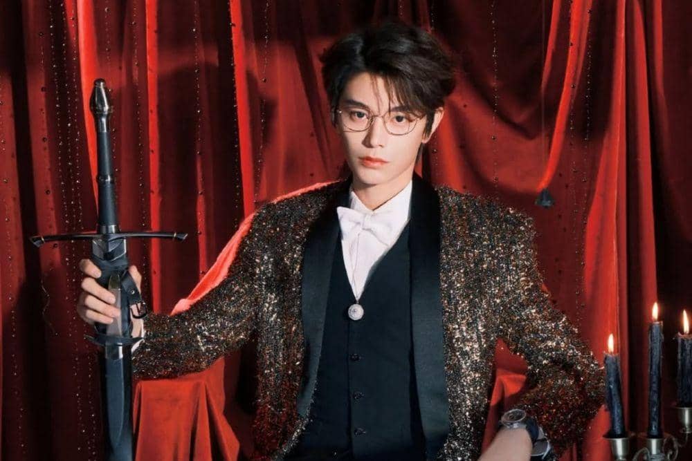 instagram.com/dingyuxi_official