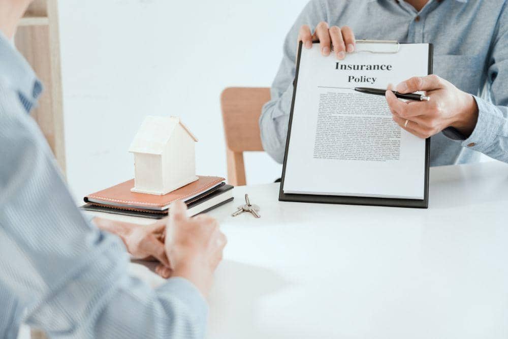 Getty Images/Audtakorn Sutarmjam; EyeEm via Canva