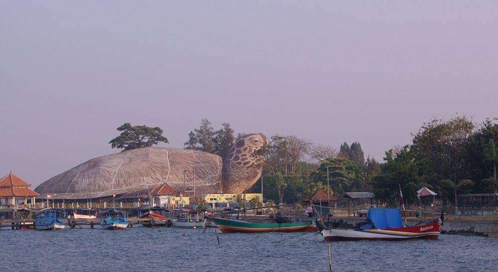 Pantai di Jepara