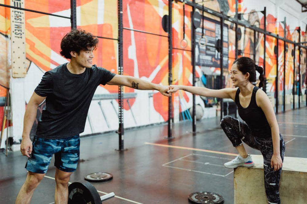 ilustrasi gym partner (pexels.com/Ketut Subiyanto)