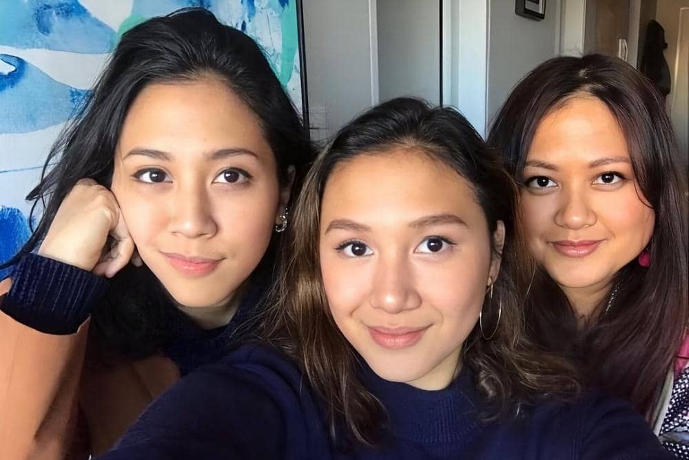 Instagram.com/triawanmunaf