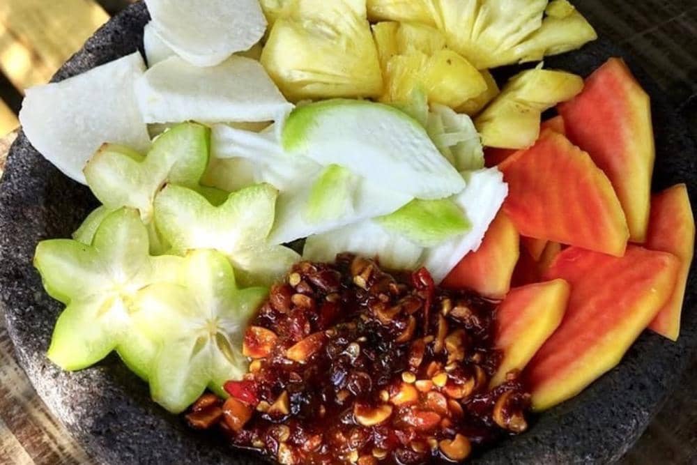 Instagram.com / rujak_kampoeng