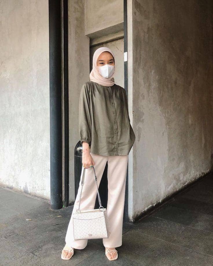 baju army cocok dengan celana warna apa