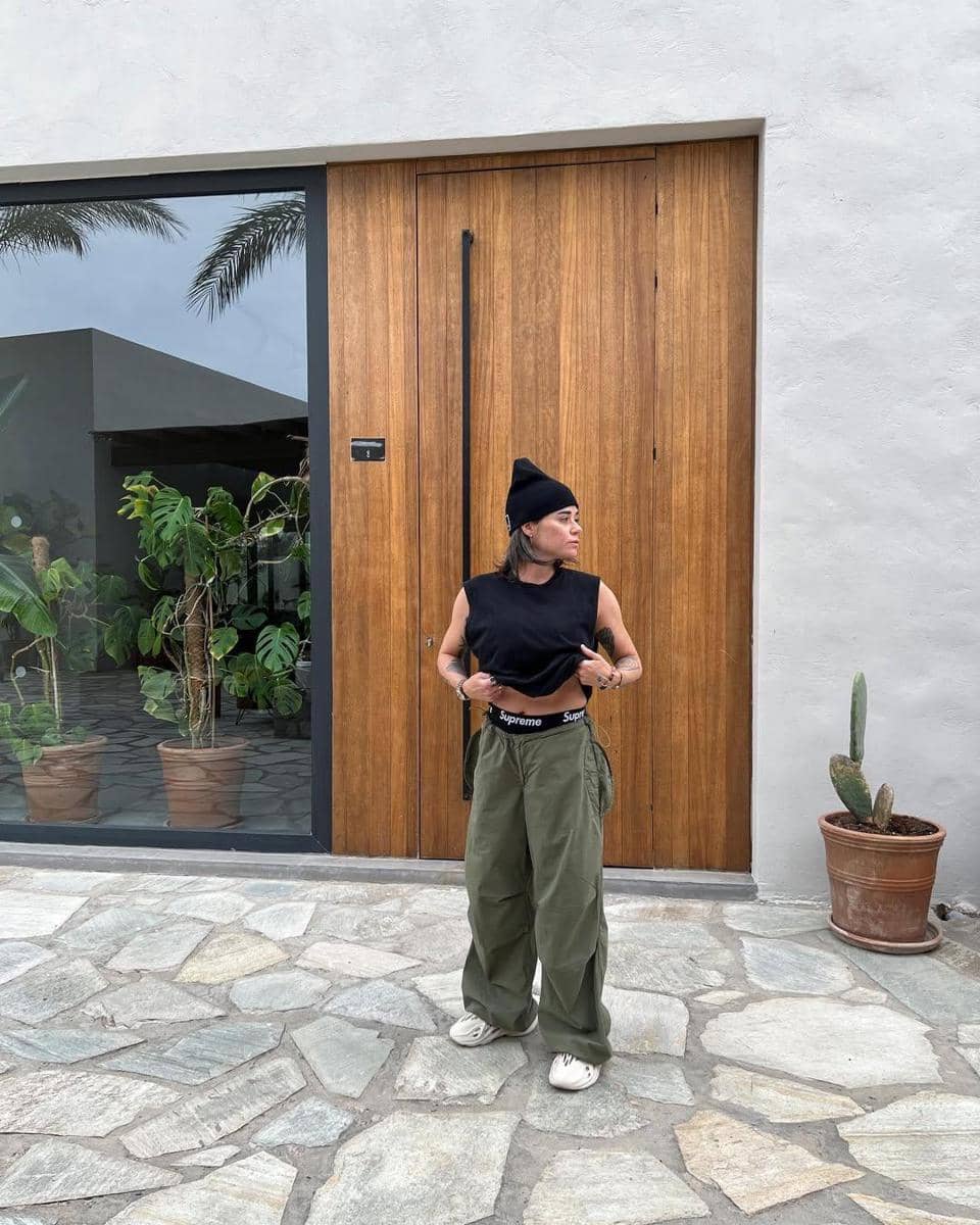 instagram.com/wideawakearthquake