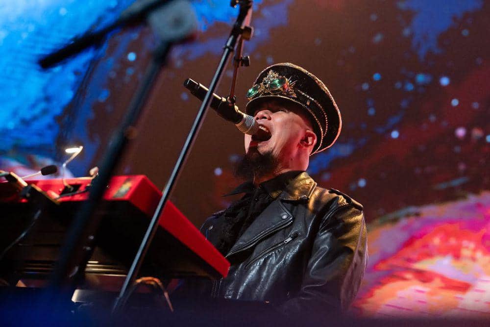 Ilustrasi Konser Dewa 19 di GEMPITA 2026