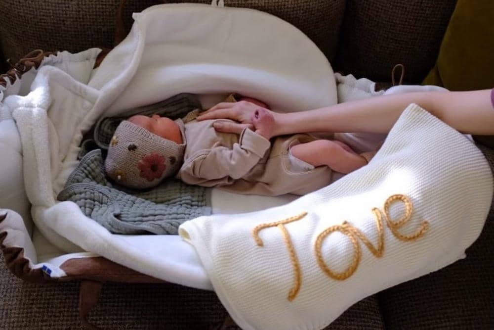 Instagram.com/lilyjcollins