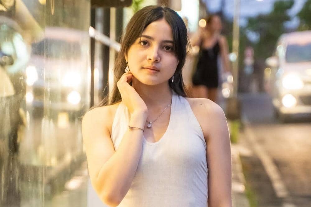 Instagram.com/bulansutena