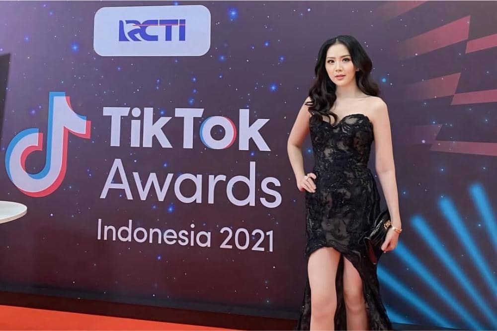 instagram.com/agnes_jennifer