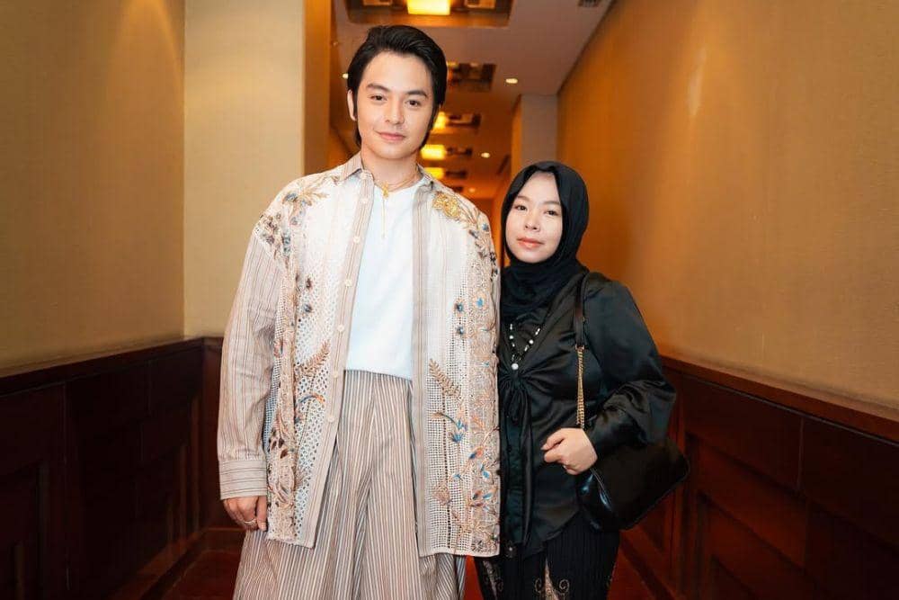 instagram.com/dinda_yunarmi