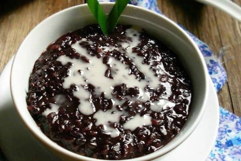 Instagram.com / astondenpasar