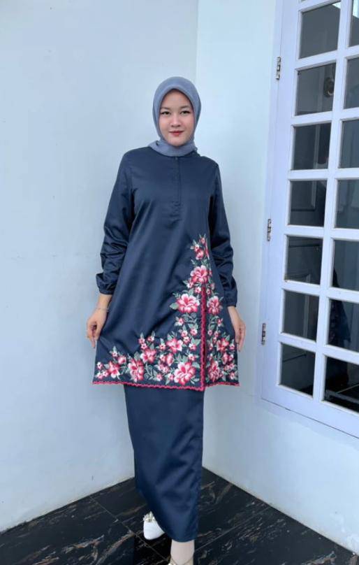 shopee.co.id/RINJHONFASHIONPADANG
