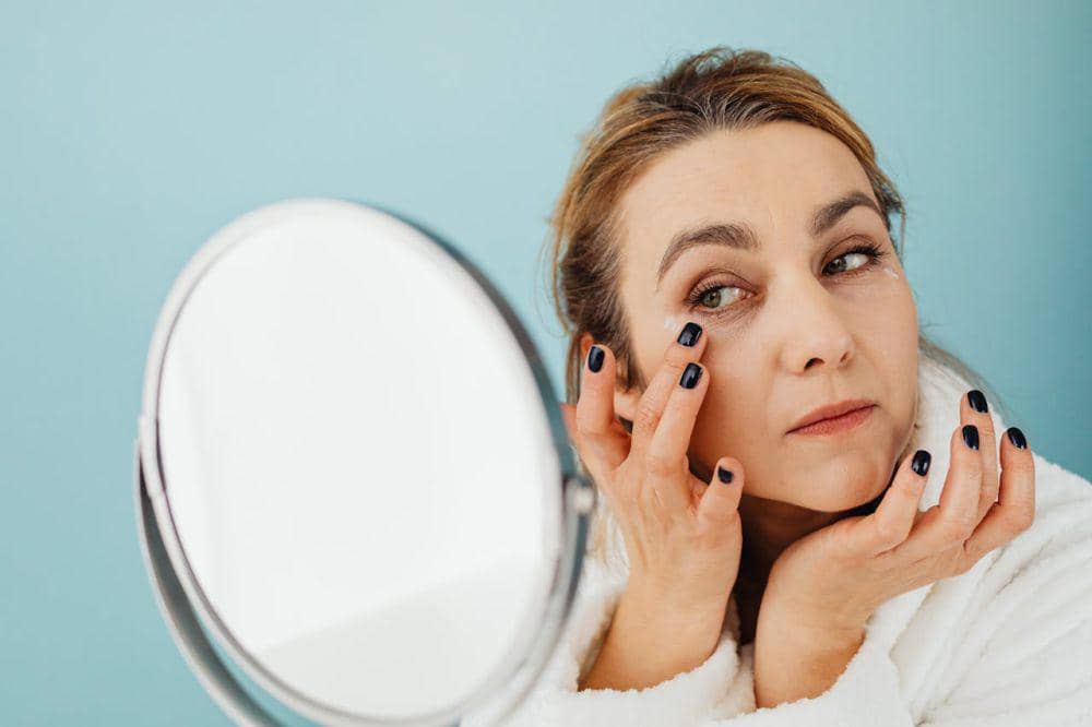 Ilustrasi concealer 
